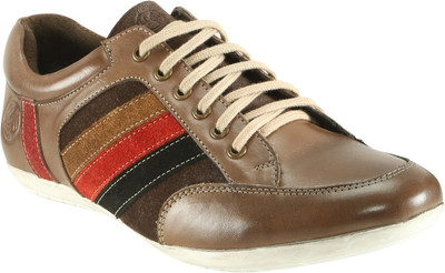 

Bacca Bucci Casual Shoes For Men(Brown