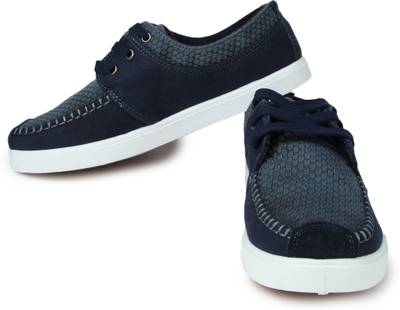 Spunk Roadster Sneakers