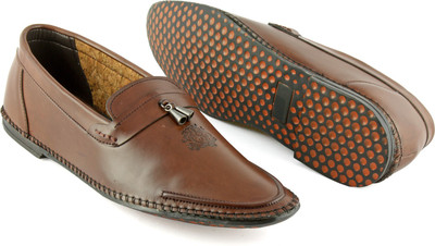 

DeVEE Flento Latin Alexandrus Metal Bells Brown Loafers For Men(Brown