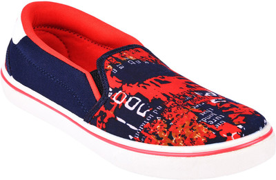 

Goldstar Canvas Shoes For Men(Multicolor, Red