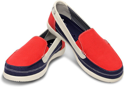 

Crocs Walu Canvas Loafers For Women(Red