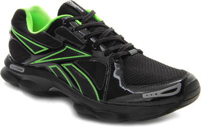 REEBOK Runtone Doheny 2.0 Lp Toning Shoes For Men(Black, Green), Black;green;silver