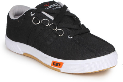 

Combit Casuals For Men(Black, Grey)