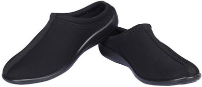

Rex Girls, Black