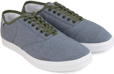 

REEBOK CLASSIC TENSTALL Men Canvas Sneakers For Men(Green, Grey, White, Chambray/canopy green/wht