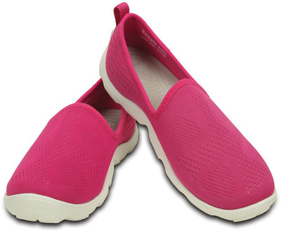 Crocs Casual Shoes For Women(Black, Pink