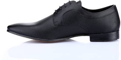 Red Tape Slip On