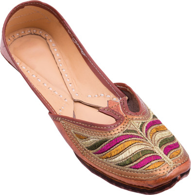 

Royal Collection Jutis For Women(Brown