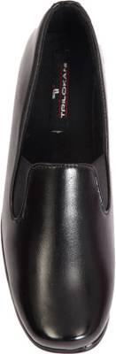 Trilokani T84 Slip On
