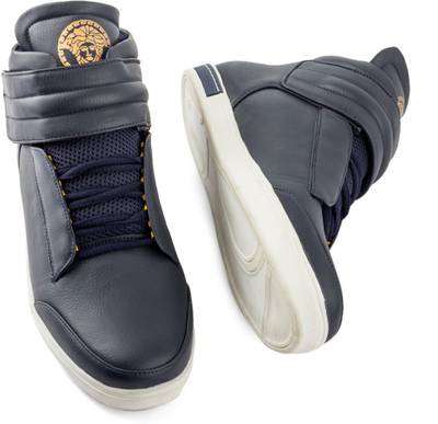 WoodMark Sneakers, Casuals