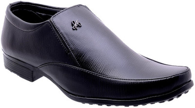 

Porcupine Slip On Shoes For Men(Black