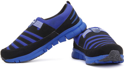 

Globalite Orbiter Walking Shoes For Men(Blue, Black