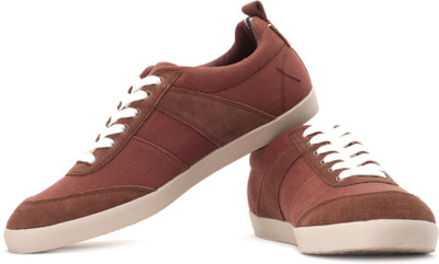

Levi's Men Sneakers For Men(Green, Beige, Olive, Brown