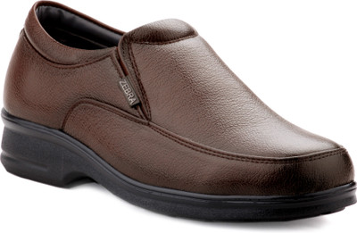 

Zebra Men's Regular 100% Pure s.Leather New Edition Brown Formal Shoes. Slip On For Men(Brown