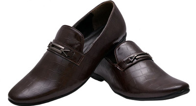 

Bxxy Brown Trendy Slip On Shoes For Men(Brown