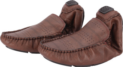 

Smoky Stylish Jutis For Men(Brown