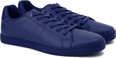 

United Colors of Benetton 16A8NOVLFW52I Sneakers For Men(Blue, 903