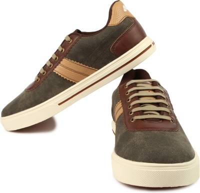 Spunk Leo Sneakers