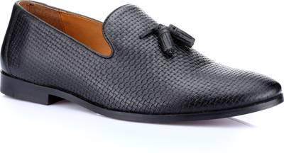 Red Tape Slip On