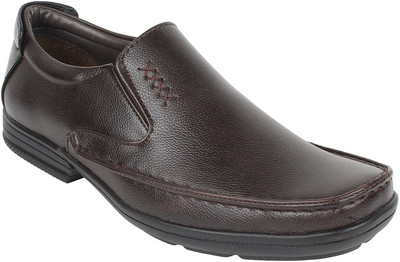 

Guava Slip On For Men(Brown, 02;brown