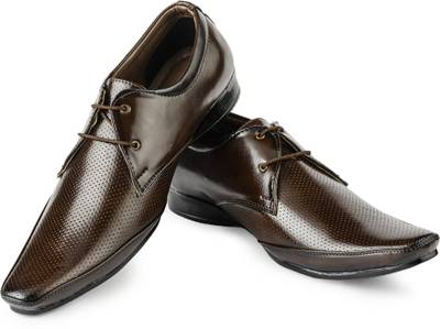 Baaj Lace Up