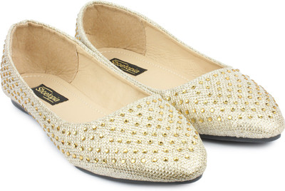 

Shoetopia Bellies For Women(Gold, Golden