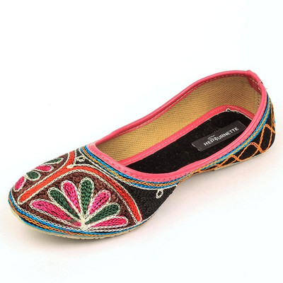

Hepburnette Jutis For Women(Multicolor)