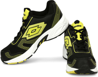 

Lotto Dynamo Running Shoes For Men(Multicolor, Black