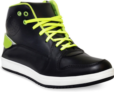 

ADYBird Bitter lime Sneakers For Men(Black, Green, Black_10