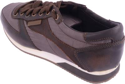 eeZeeLife TPR Sneakers