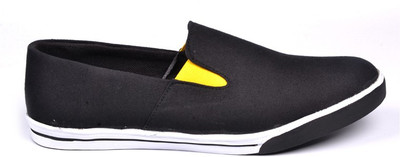 

Knoos Loafers For Men(Black)