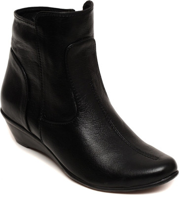

Flat n Heels Boots For Women(Black)