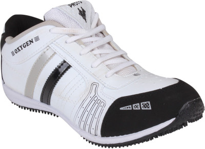 

Genial Running Shoes For Men(White