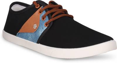 Navchetan Sneakers