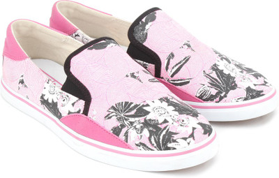 Puma Match Slip On Flouri Wn's IDP Sneakers For Women(Pink, Rose red
