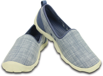 

Crocs Casuals For Women(Navy, Blue, Bijou blue/stucco