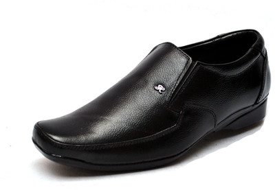 

Seamax Genuine Leather shoes Slip On For Men(Black