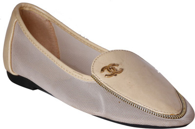 

Pantof Casuals For Women(Beige, Cream