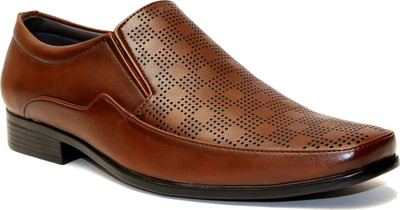 

Guava Tan Casuals Shoes For Men(Tan, 02;tan