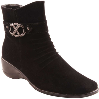 

Adorn Trendy and Elegant Boots For Women(Black)