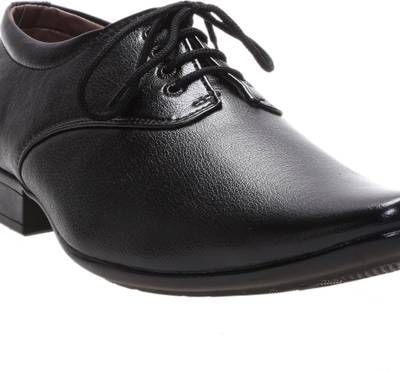 Zappy Lace Up