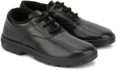 

Prefect by Liberty Girls Strap Walking Shoes(Black
