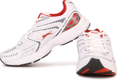 

Slazenger Moscow Running Shoes For Men(White, Red