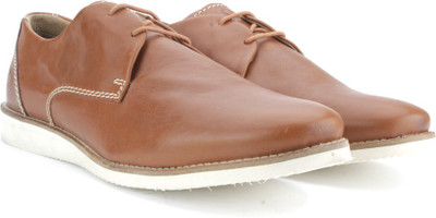 

United Colors of Benetton Corporate Casuals For Men(Brown, 964