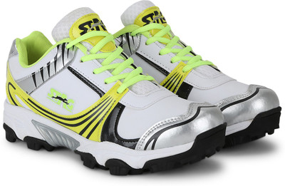 

Stag Endurance Cricket Shoes For Men(Green