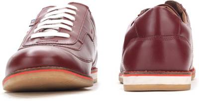 Arrow Sneakers