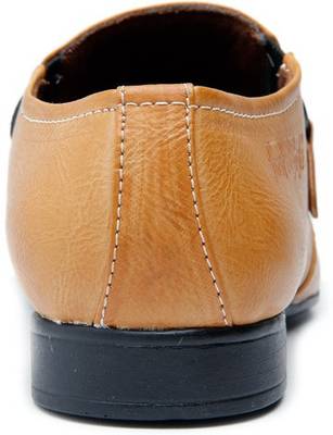 Baaj Slip On