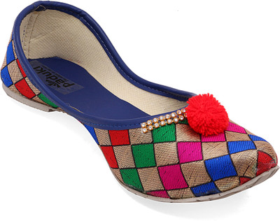 

Paduki Ethnic Footwear Casual shoe For Women(Multicolor