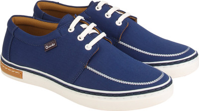 

Quarks Canvas Shoes For Men(Blue