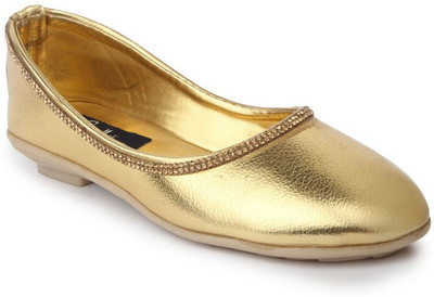 

Sindhi Footwear Comfortable Bellies For Women(Gold)
